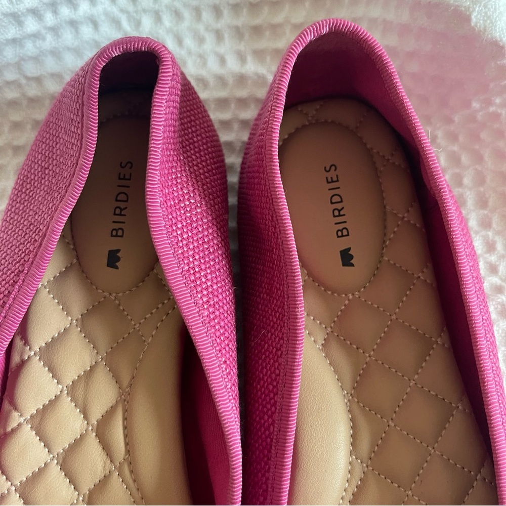 Birdies The Goldfinch Raspberry Pointed Toe Rafia Flats - Picture 5 of 7
